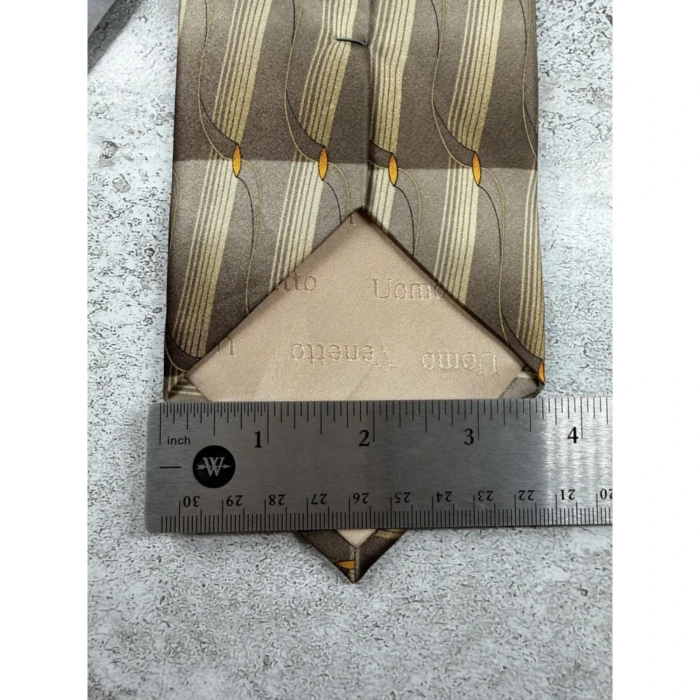 Uomo Venetto 100% Silk Tie Mens One Size Brown Geometric Pointed Necktie